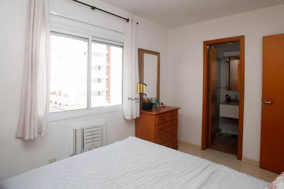 Apartamento com 2 dormitórios com 58.35m² no bairro Bom Fim