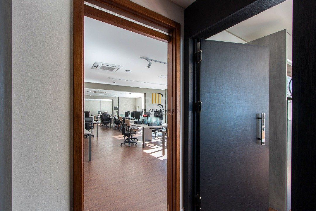 Conjunto/Sala para Venda - 188,42m²,  3 vagas cobertas - Bela Vista