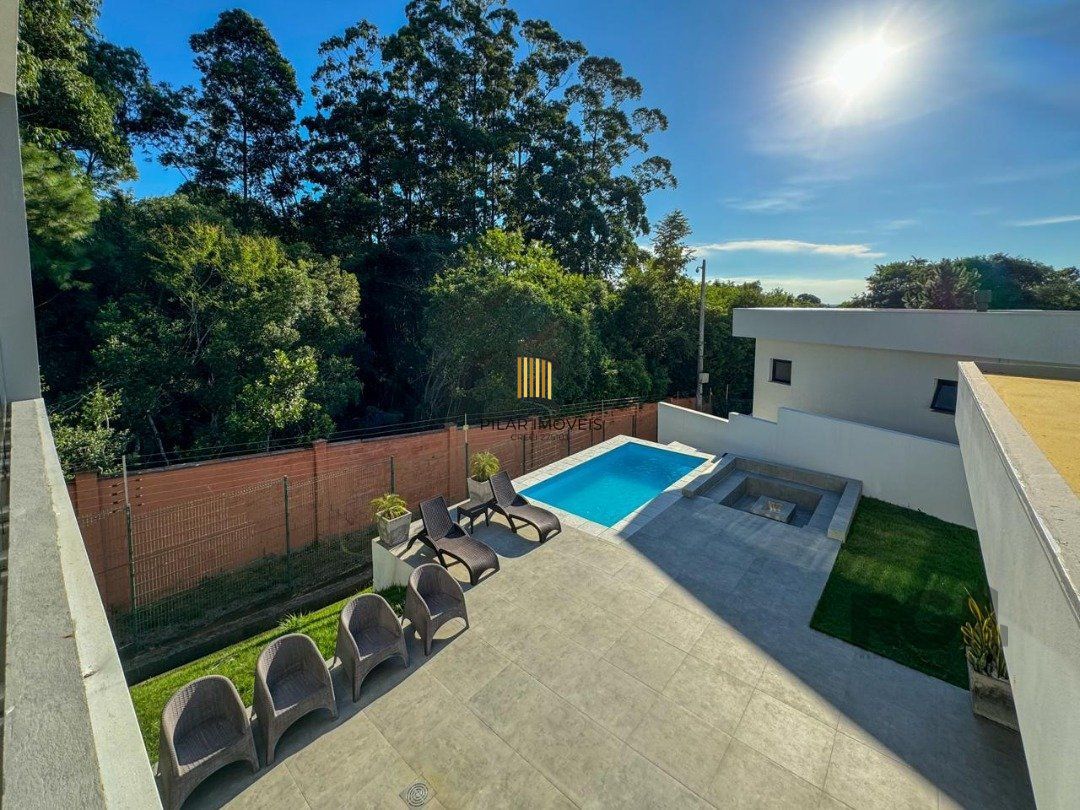 Casa Condominio para Venda - 340m², 4 dormitórios, sendo 4 suites, 4 vagas - Alphaville