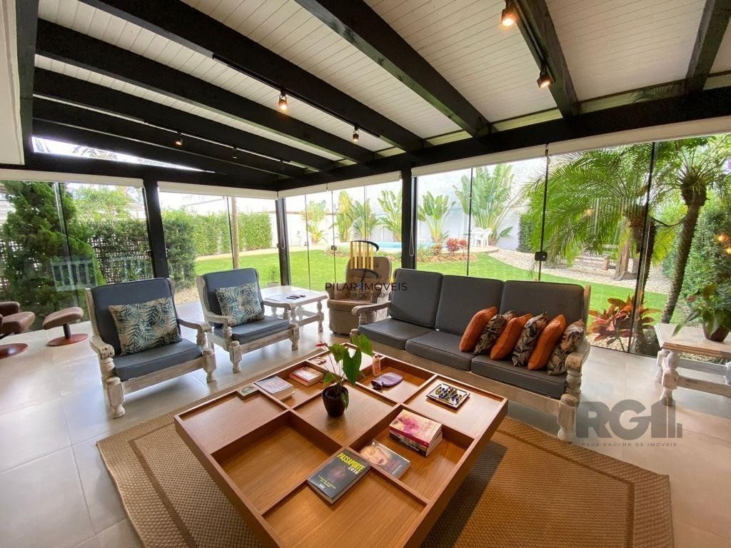CASA EM ATLANTIDA COM 5 SUÍTES