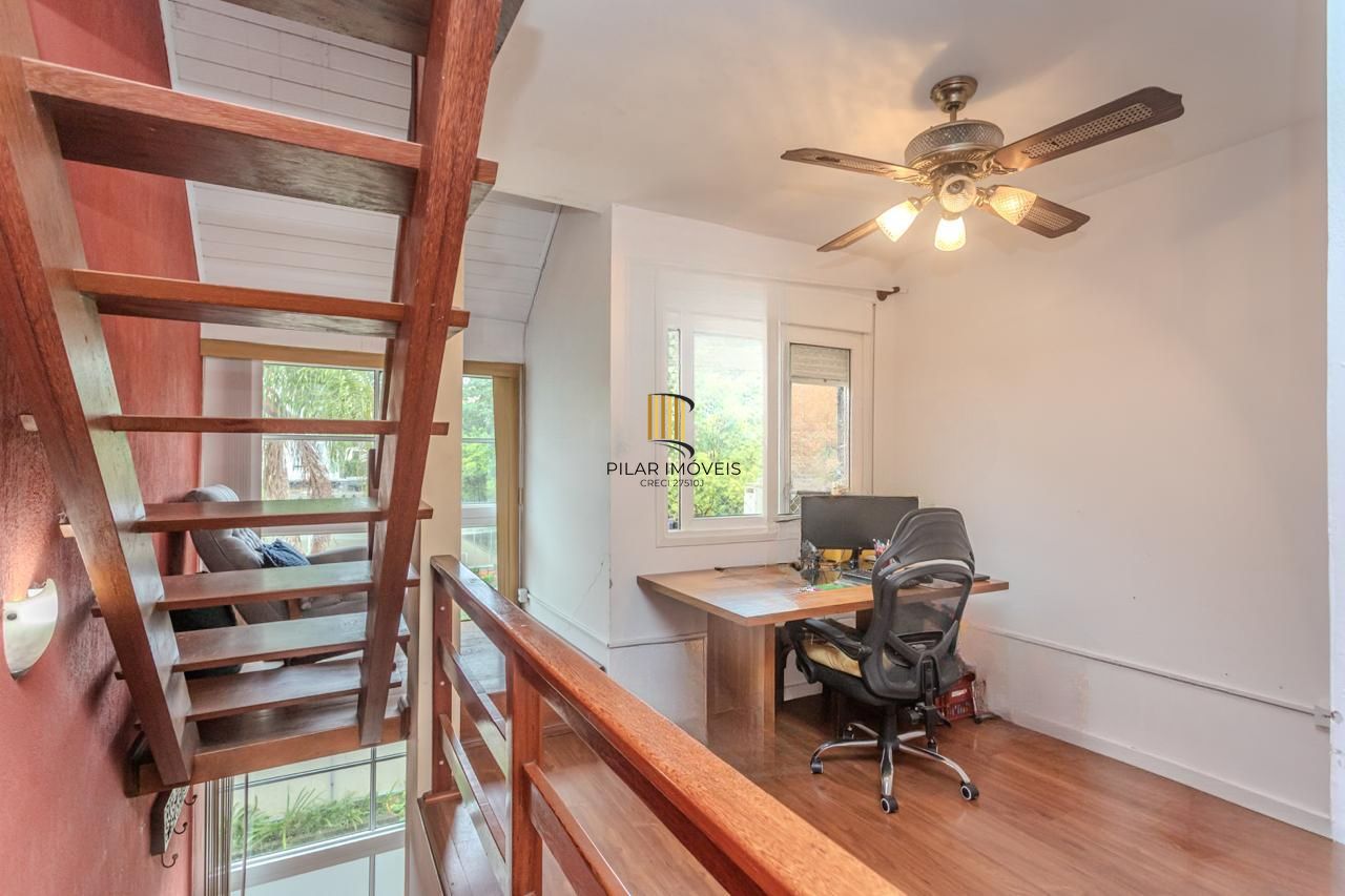 Casa de Condomínio 3 dormitórios no bairro Tristeza