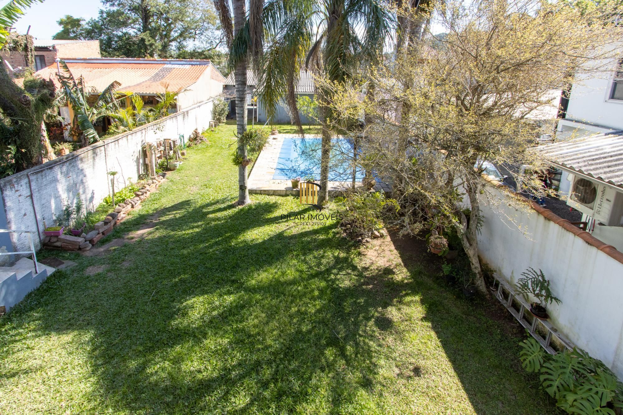 Sobrado amplo 4 dormitórios com piscina e casa extra no mesmo terreno – Hípica