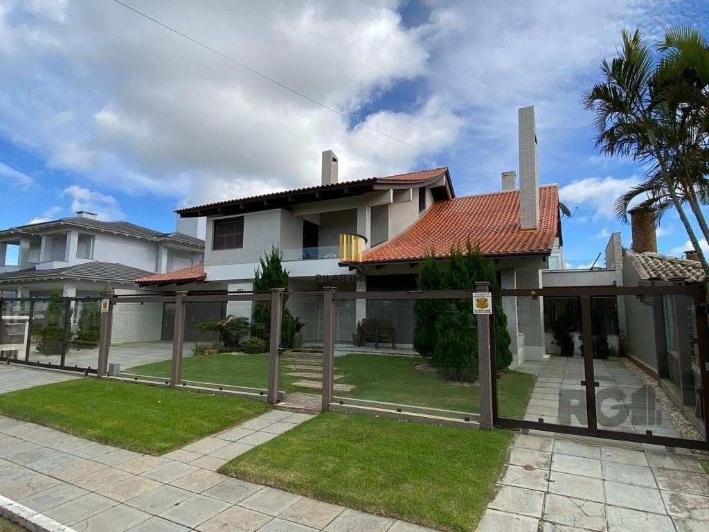 CASA EM ATLANTIDA COM 5 SUÍTES - Pilar Imóveis