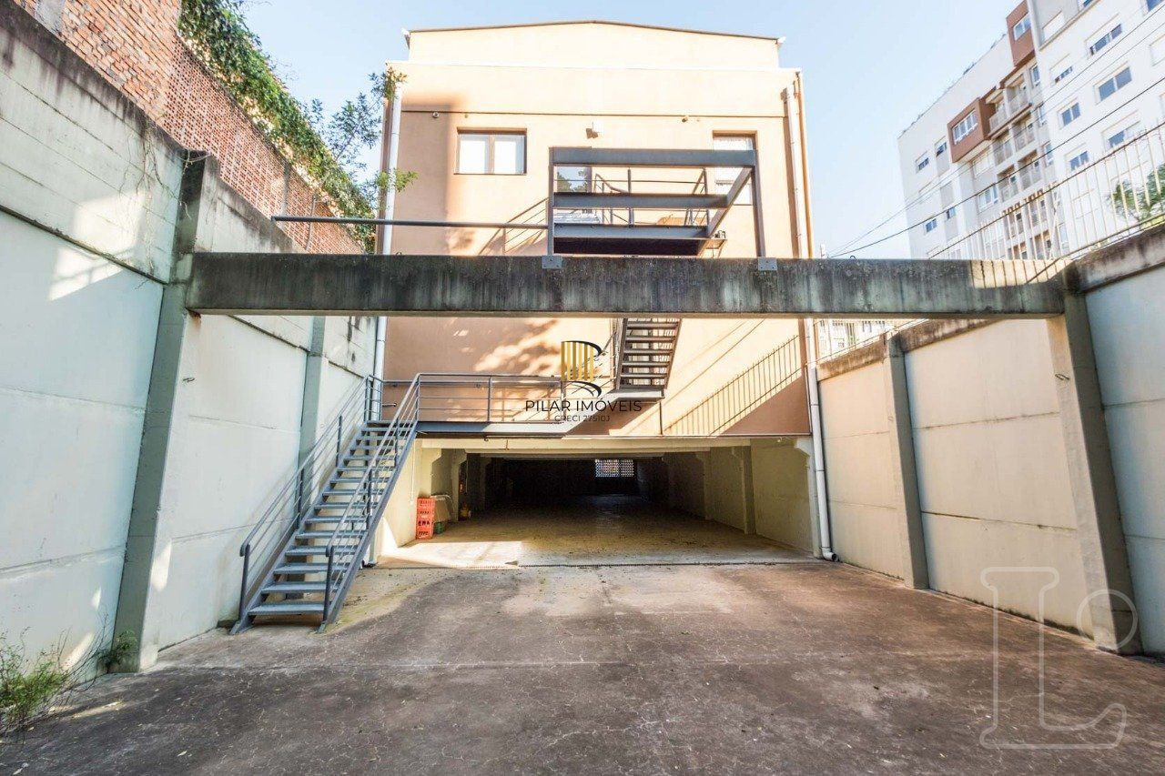 Predio para Venda - 793m², 0 dormitórios, 24 vagas - Tristeza