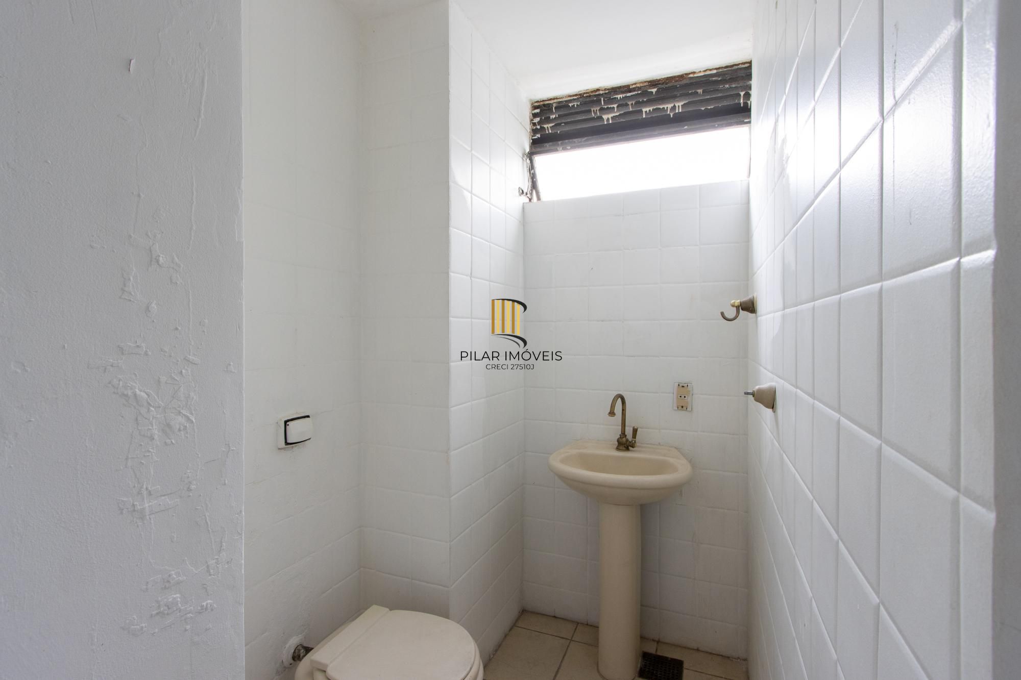 Sala comercial no Edifício Uarumã.