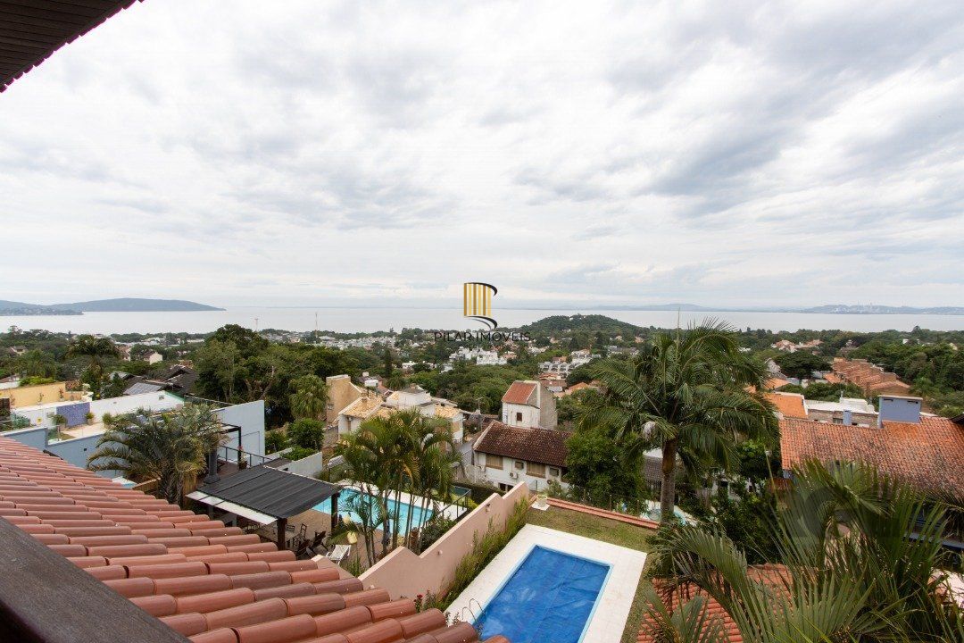 Casa para Venda com 4 dormitórios, sendo 2 suites e 4 vagas no bairro Jardim Isabel