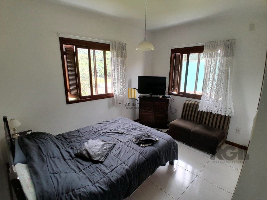 Casa para Venda - 220.83m², 3 dormitórios, 2 vagas - Vila Nova