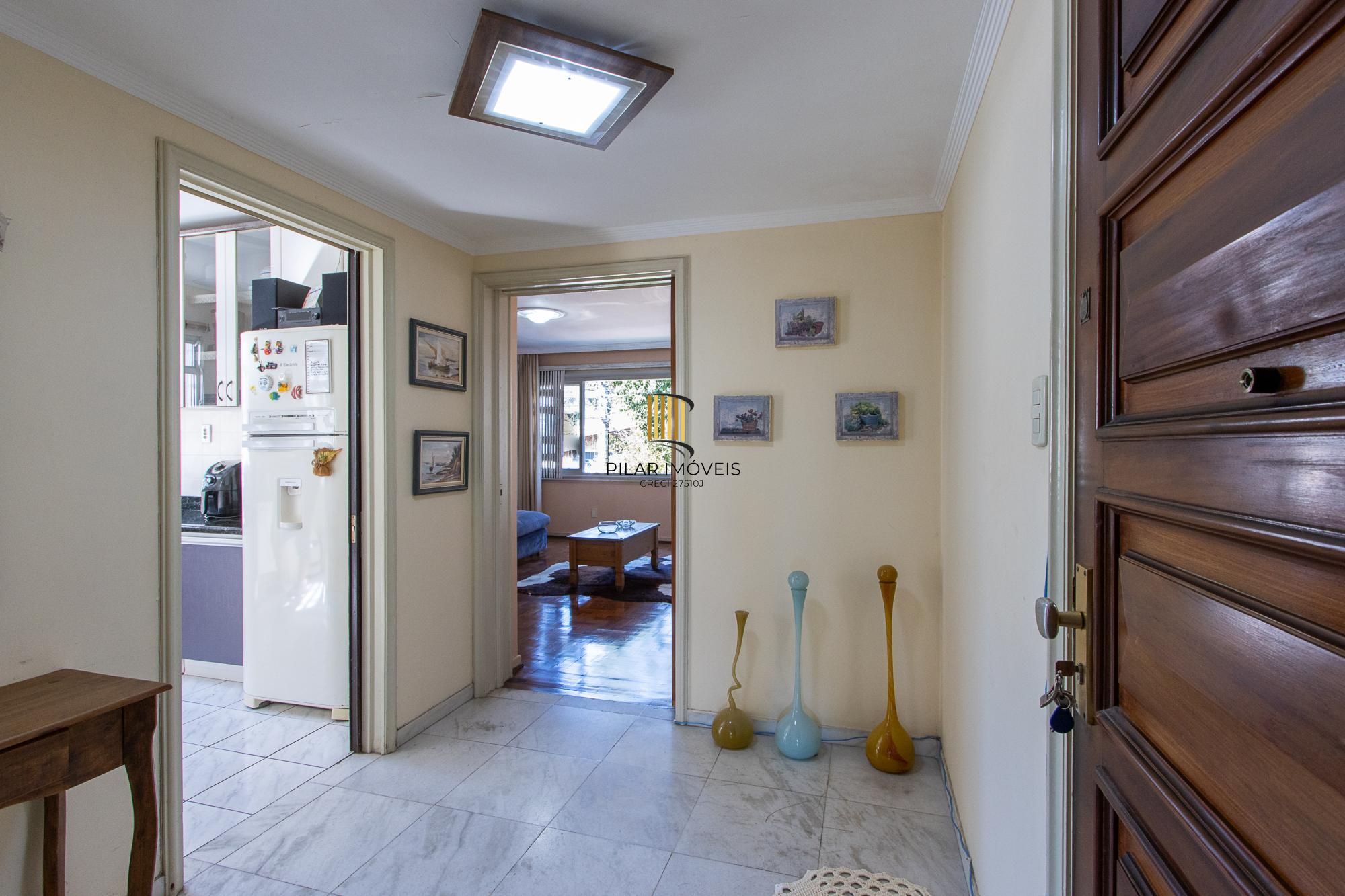 Apartamento 4 dormitórios no bairro Menino Deus