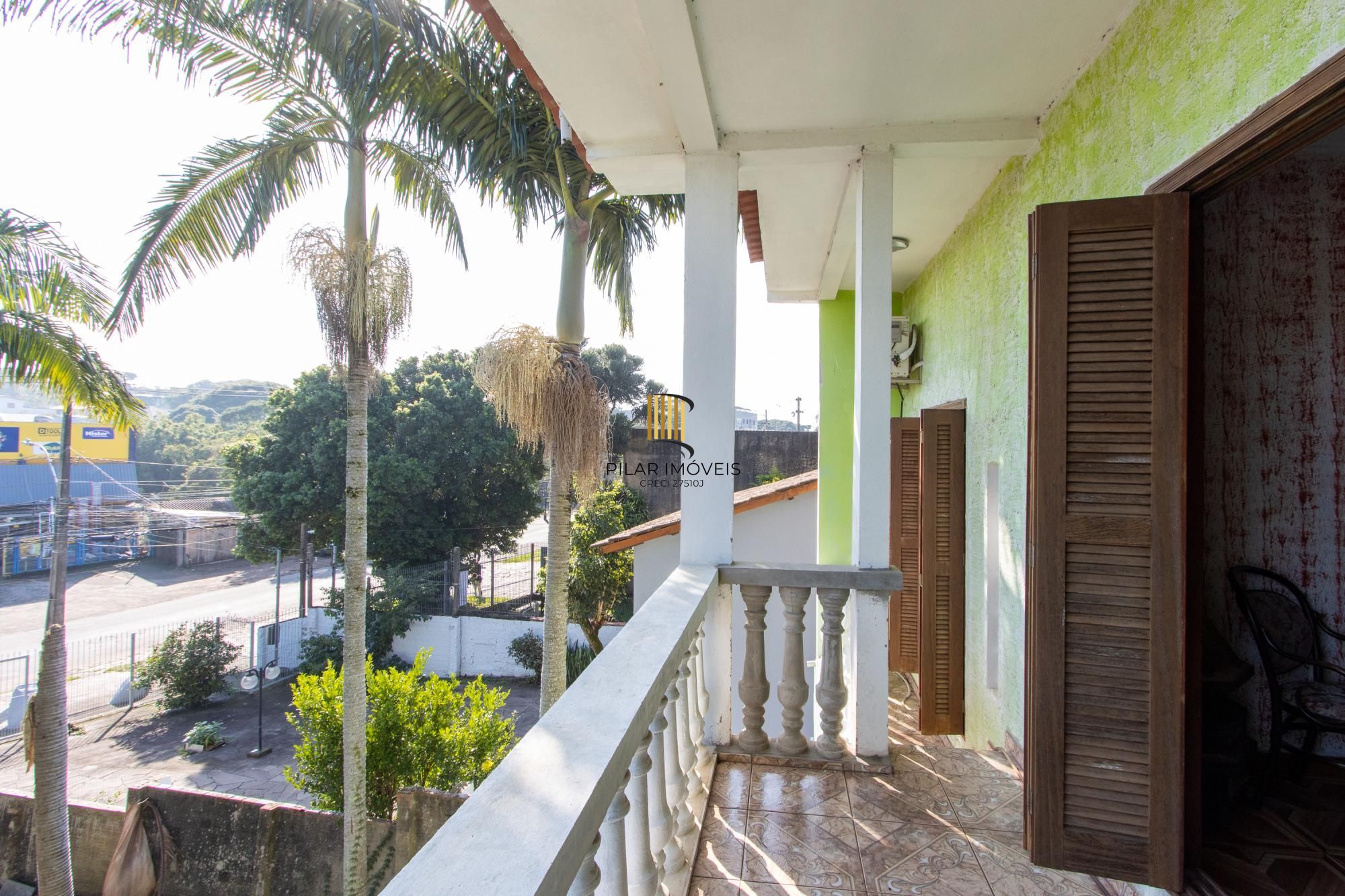 Casa 3 dormitórios no bairro Espírito Santo