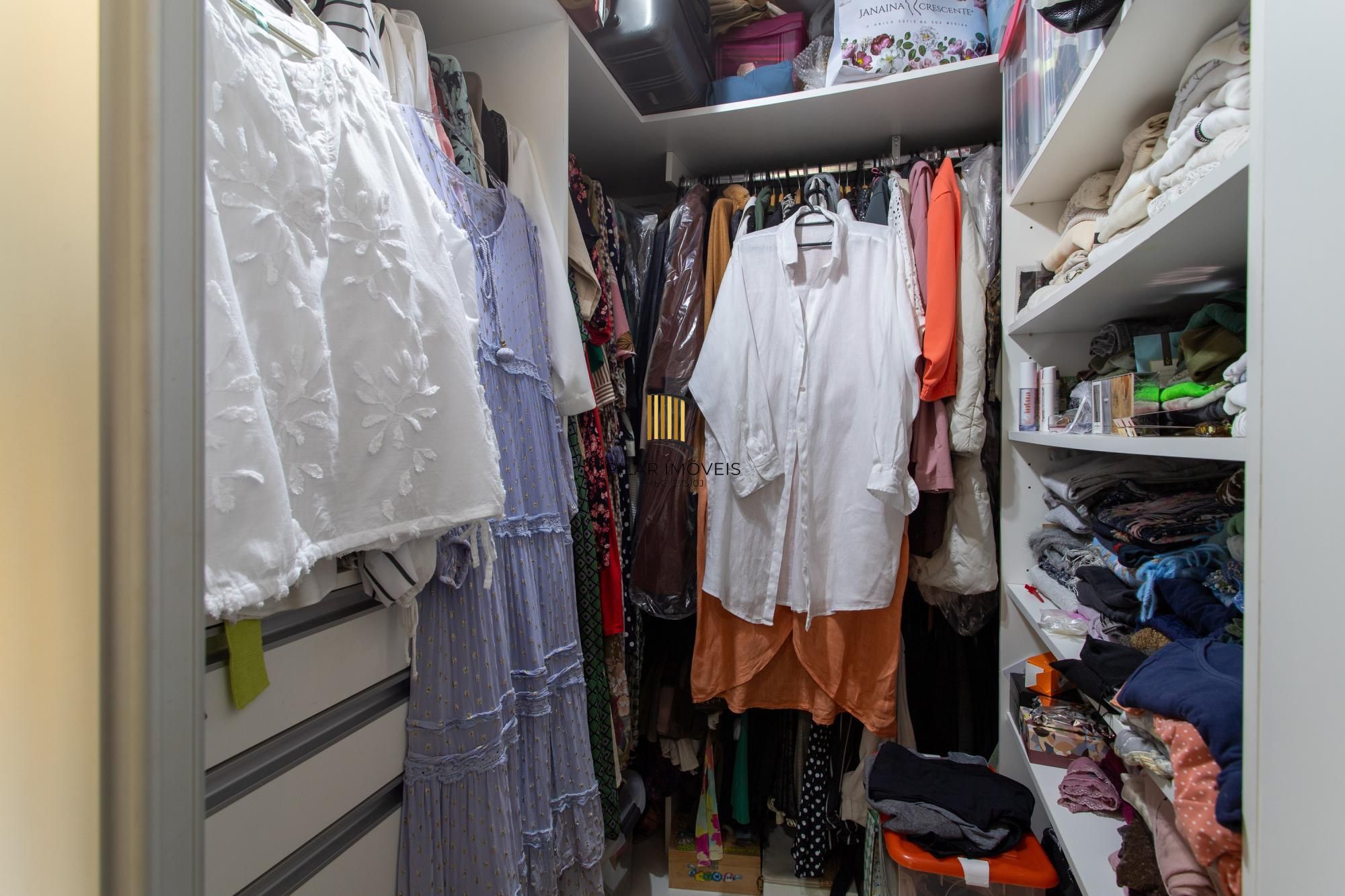 Apartamento 2 dormitórios I bairro Cristal