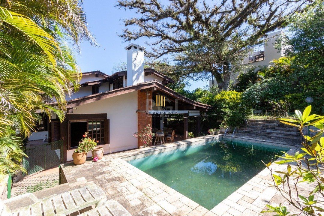 Casa para Venda - 357.28m², 4 dormitórios, sendo 1 suites, 4 vagas - Jardim Isabel