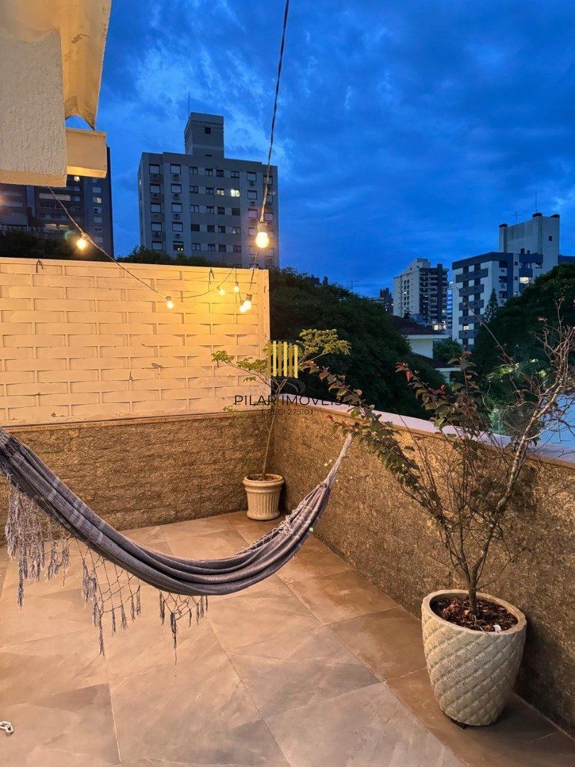 PREDIO RESIDENCIAL COM 6 APTOS ,