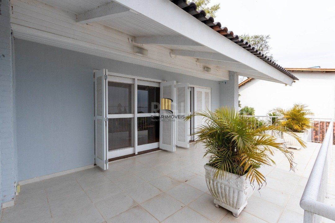 Casa para Venda - 312m², 5 dormitórios, sendo 3 suites, 6 vagas - Vila Conceição