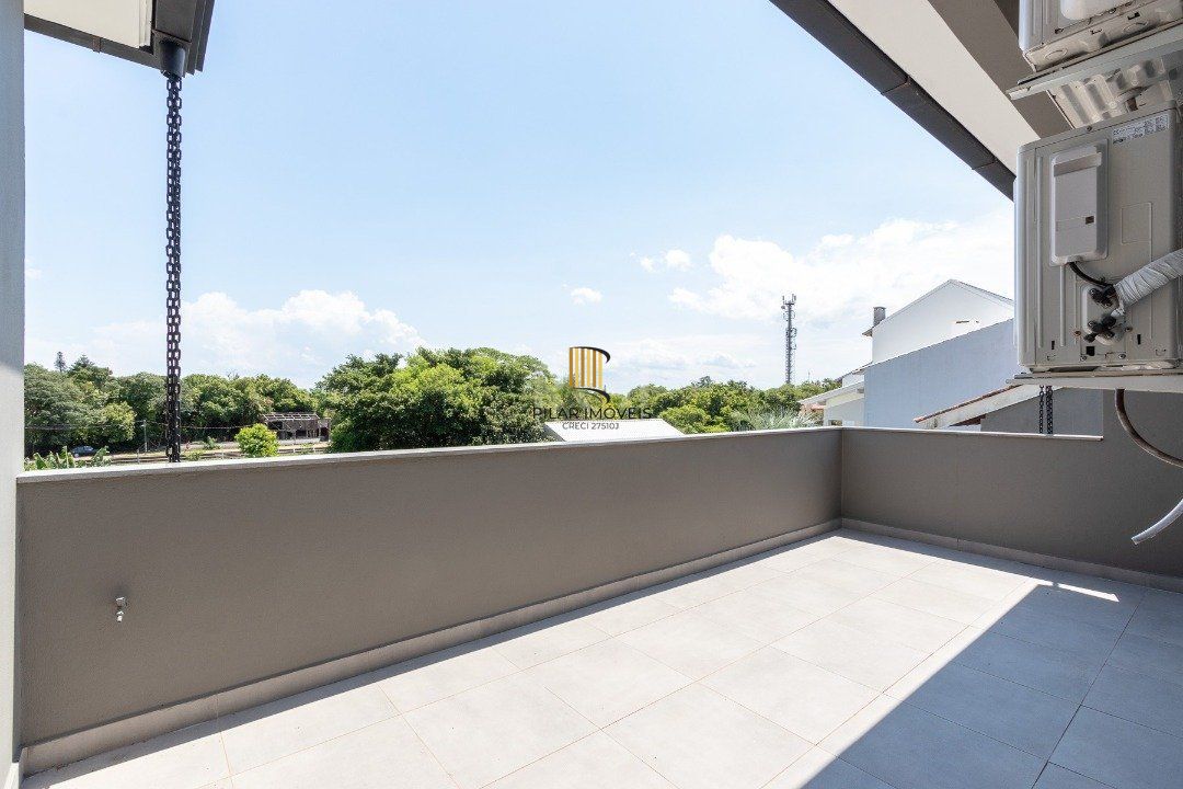 Casa para Venda - 420m², 3 dormitórios, sendo 3 suites, 8 vagas - Ipanema