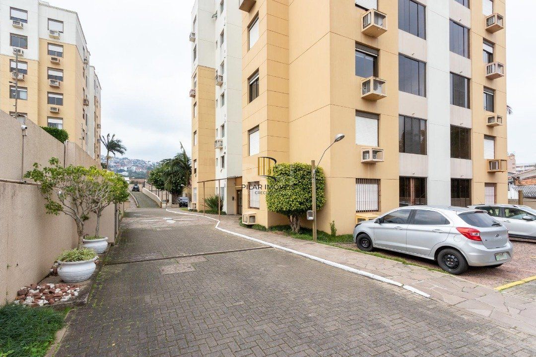 Apartamento para Venda - 76.6m², 3 dormitórios, 1 vaga - Nonoai