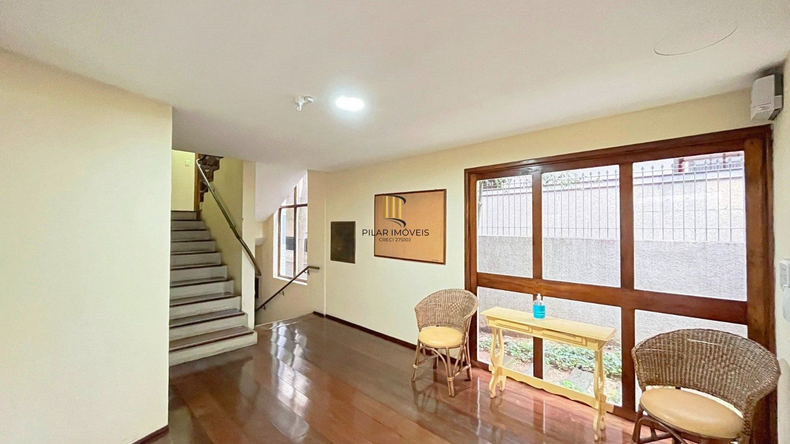 Apartamento de 3 dormitórios no bairro Mont Serrat