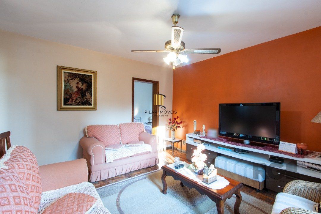 Casa 4 dormitórios no bairro Cristal