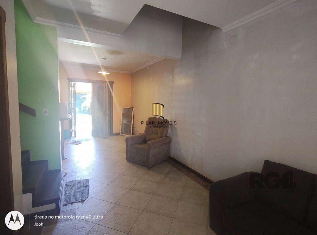 Casa 3 dormitórios no bairro Hípica