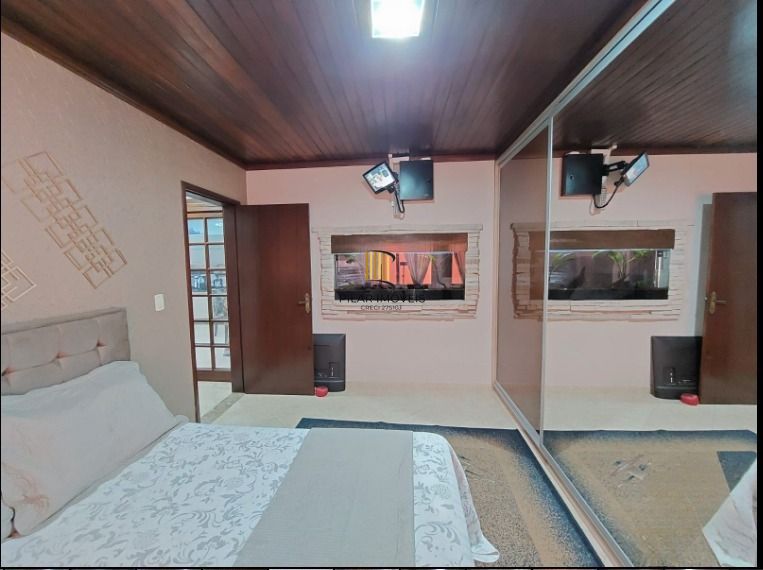 Casa para Venda - 198m², 2 dormitórios, 2 vagas - Belém Novo