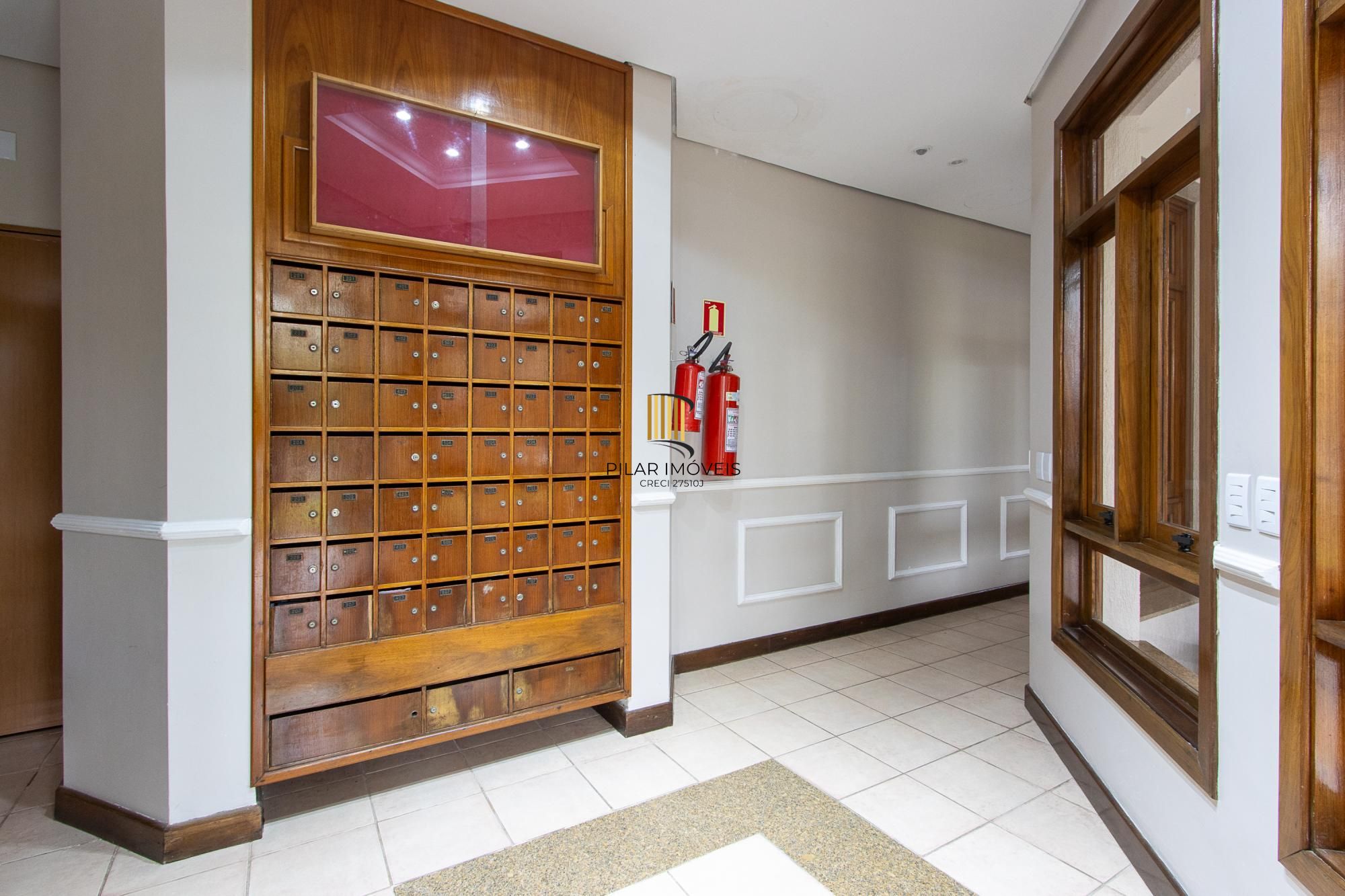 Cobertura no Menino Deus com vista espetacular