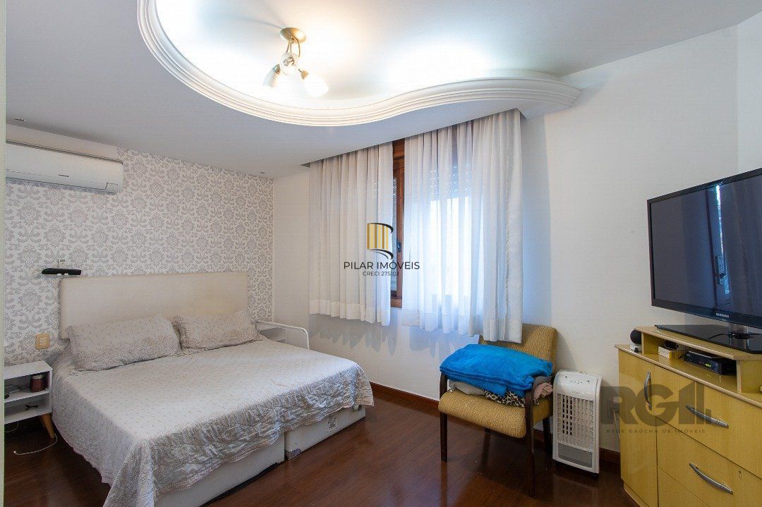 Apartamento 3 dormitórios no bairro Menino Deus