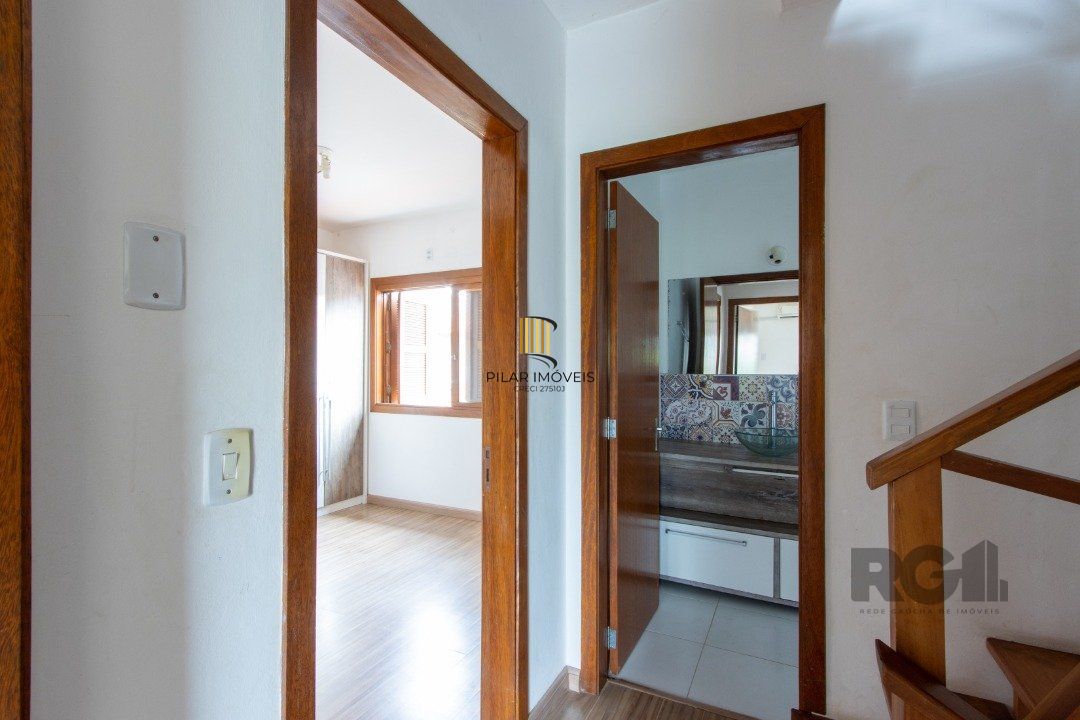 Casa Condominio para Venda - 196.61m², 3 dormitórios, sendo 1 suites, 1 vaga - Guarujá