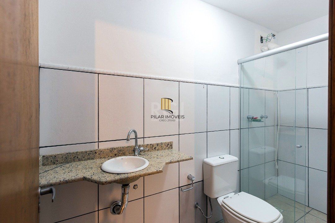 Casa Condominio para Venda - 262.98m², 3 dormitórios, sendo 1 suites, 2 vagas - Imperial Parque