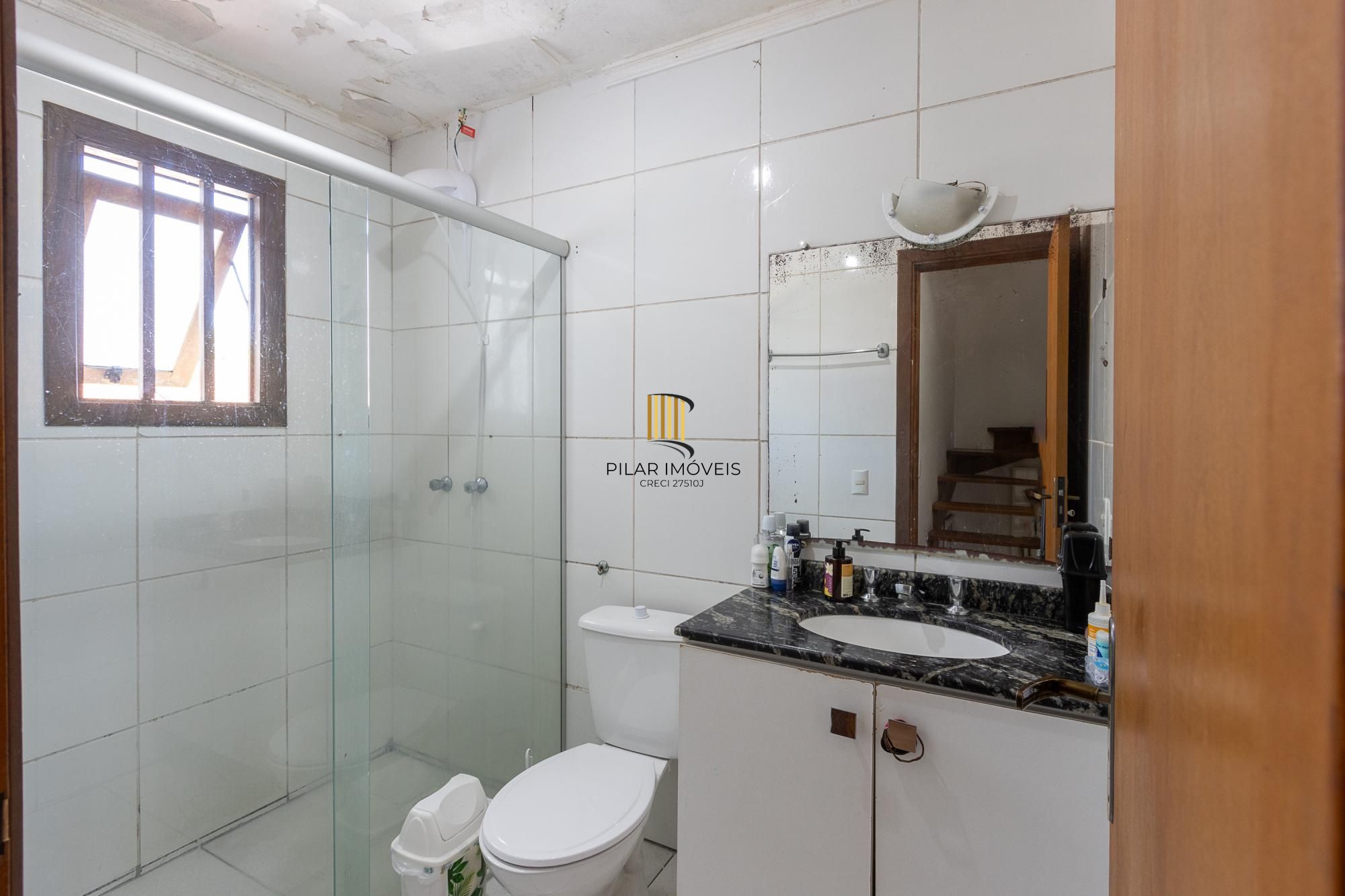 **Imóvel Espetacular em Condomínio Fechado em Ipanema, Porto Alegre**