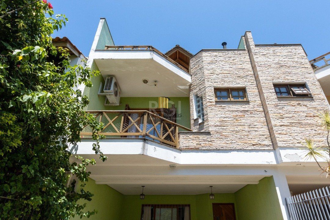 Casa para Locação/Aluguel - 222.26m², 3 dormitórios, sendo 1 suites, 3 vagas - Ipanema