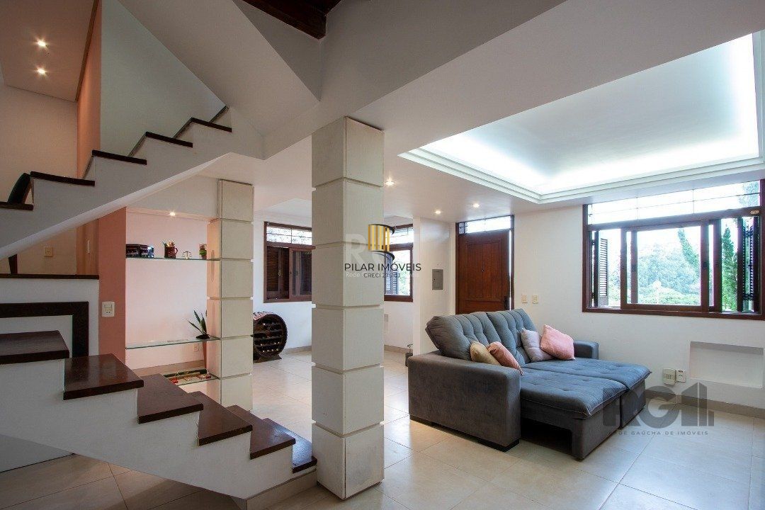 Casa Condominio para Venda - 170m², 3 dormitórios, sendo 1 suites, 2 vagas - Cavalhada