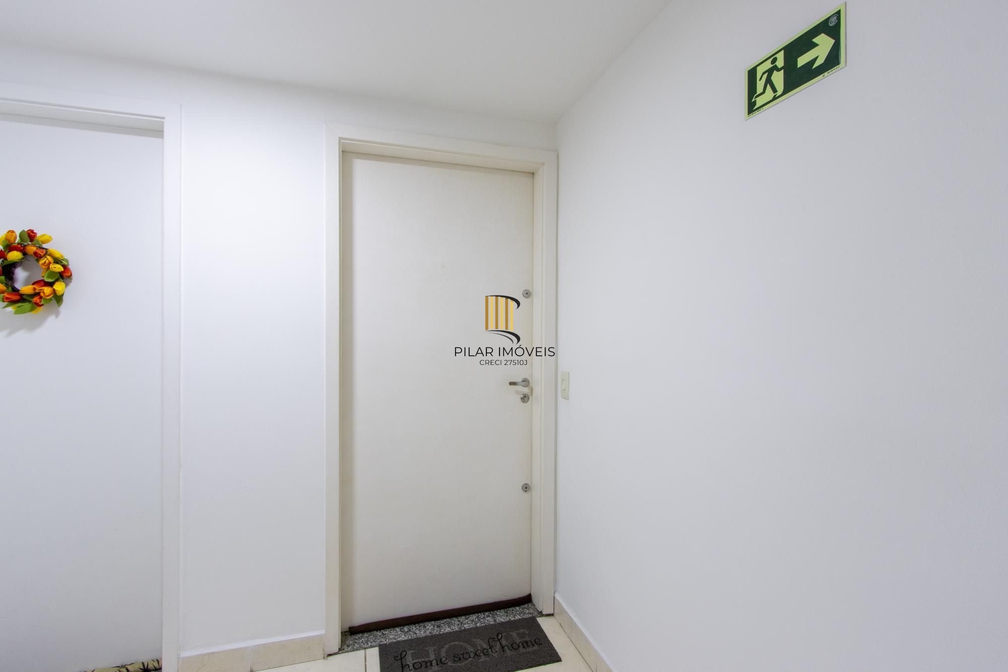 Apartamento 2 dormitórios no bairro Cristal