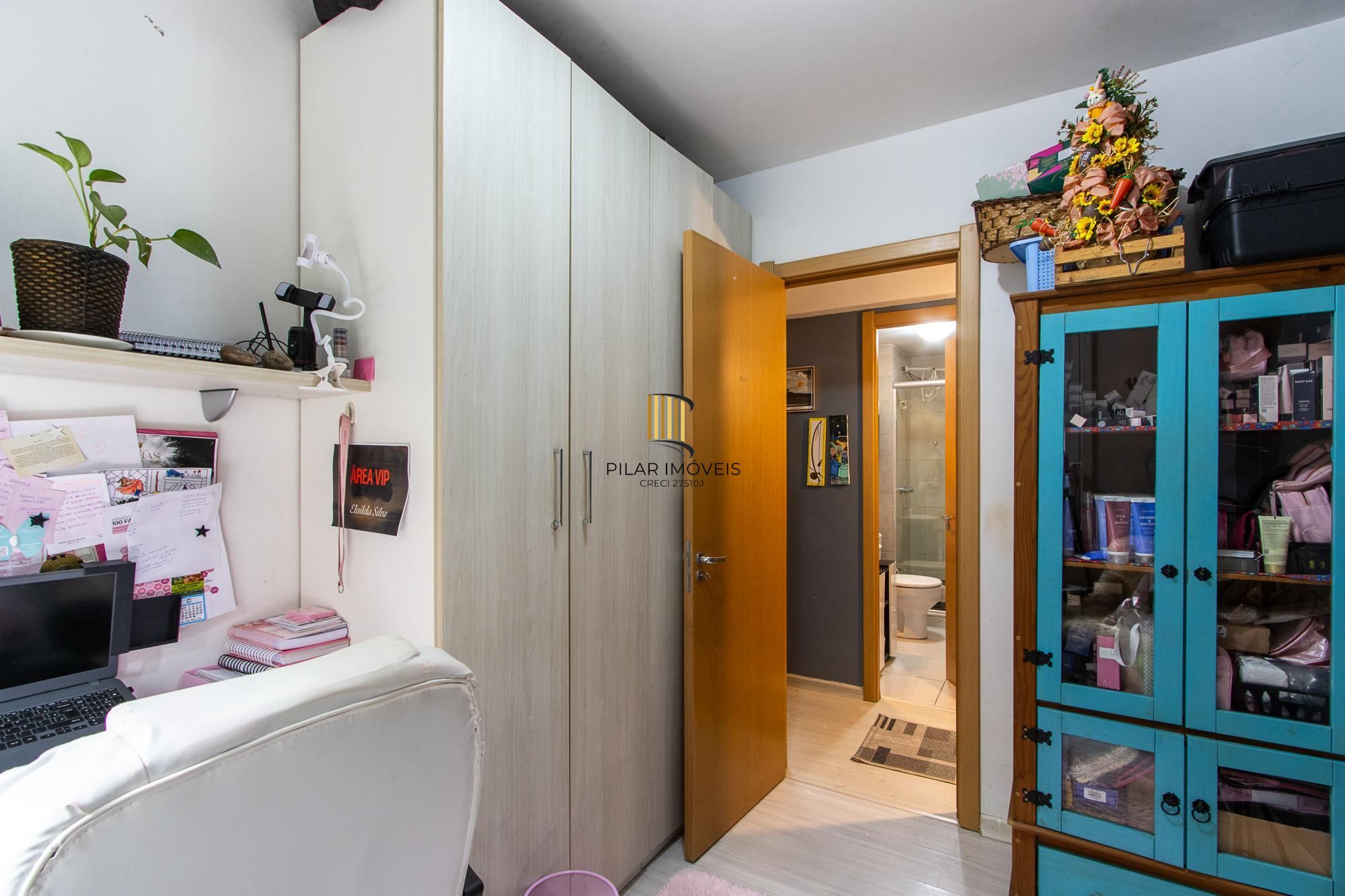 APARTAMENTO Á VENDA NO BAIRRO TERESÓPOLIS - 03 QUARTOS SENDO 01 SUITE - 01 VAGA