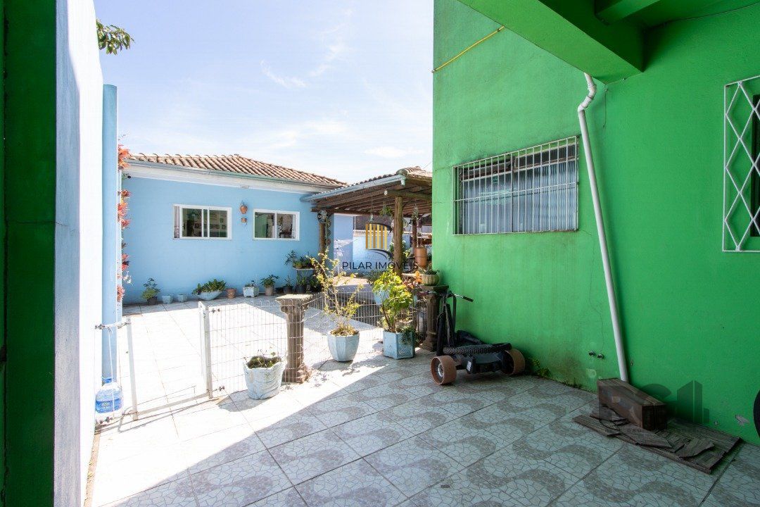 Casa 2 dormitórios no bairro Espírito Santo