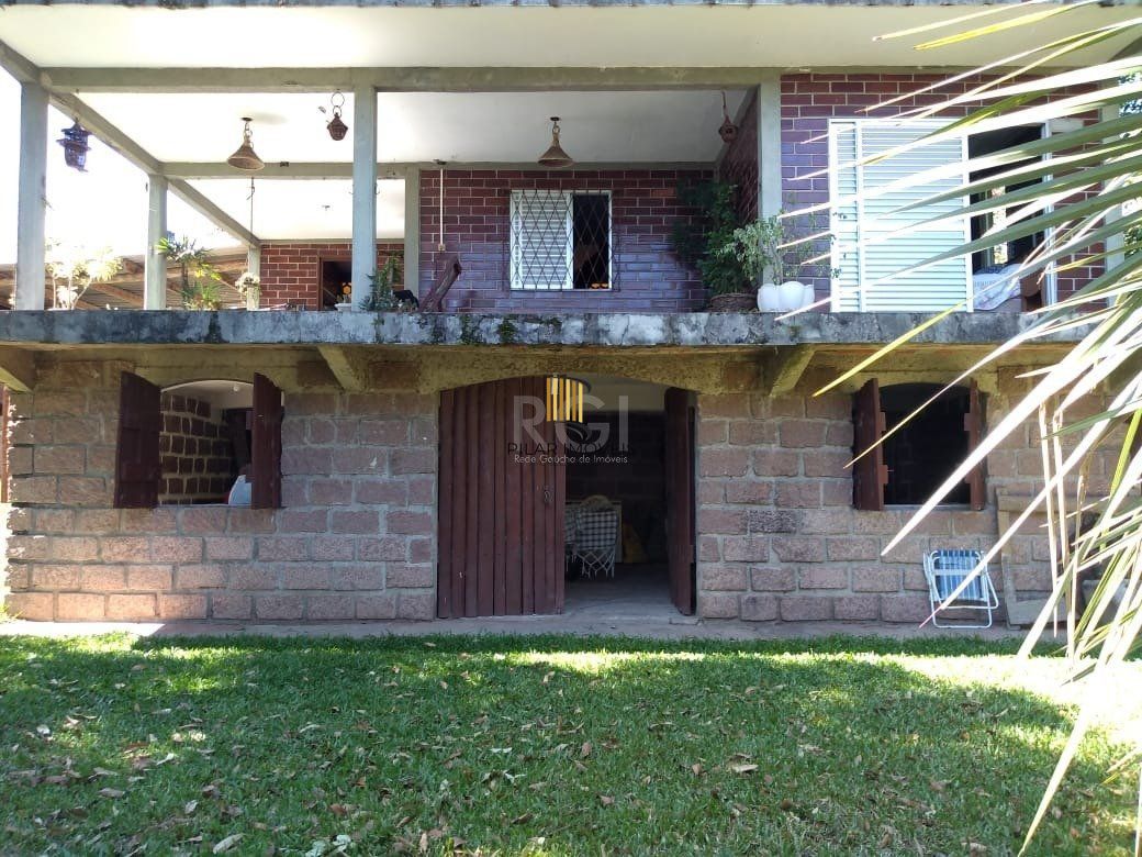 Sítio para Venda - 240m², 4 dormitórios, Itapuã