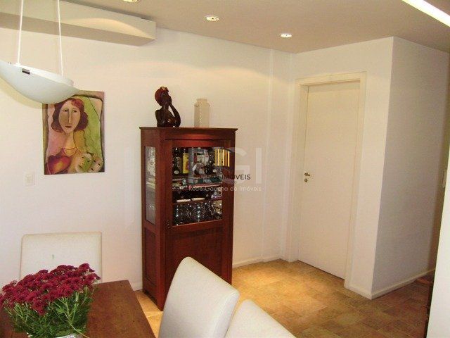 Apartamento 3 quartos (1 suite), 116m² privativos, 3 vagas de garagem - Bairro Tristeza