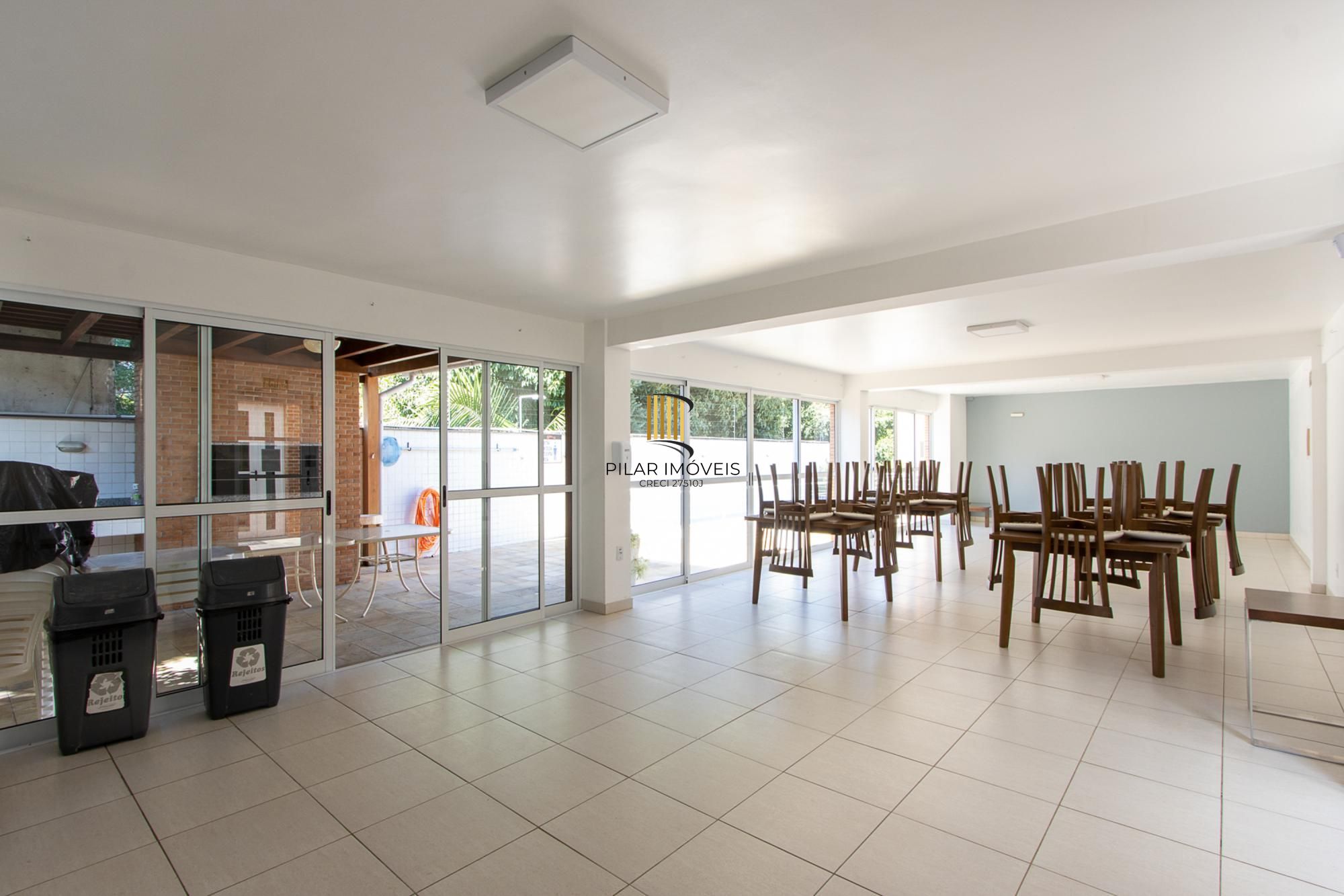 Excelente apartamento de 3 dormitórios, 1 suíte e 2 vagas de garagem.