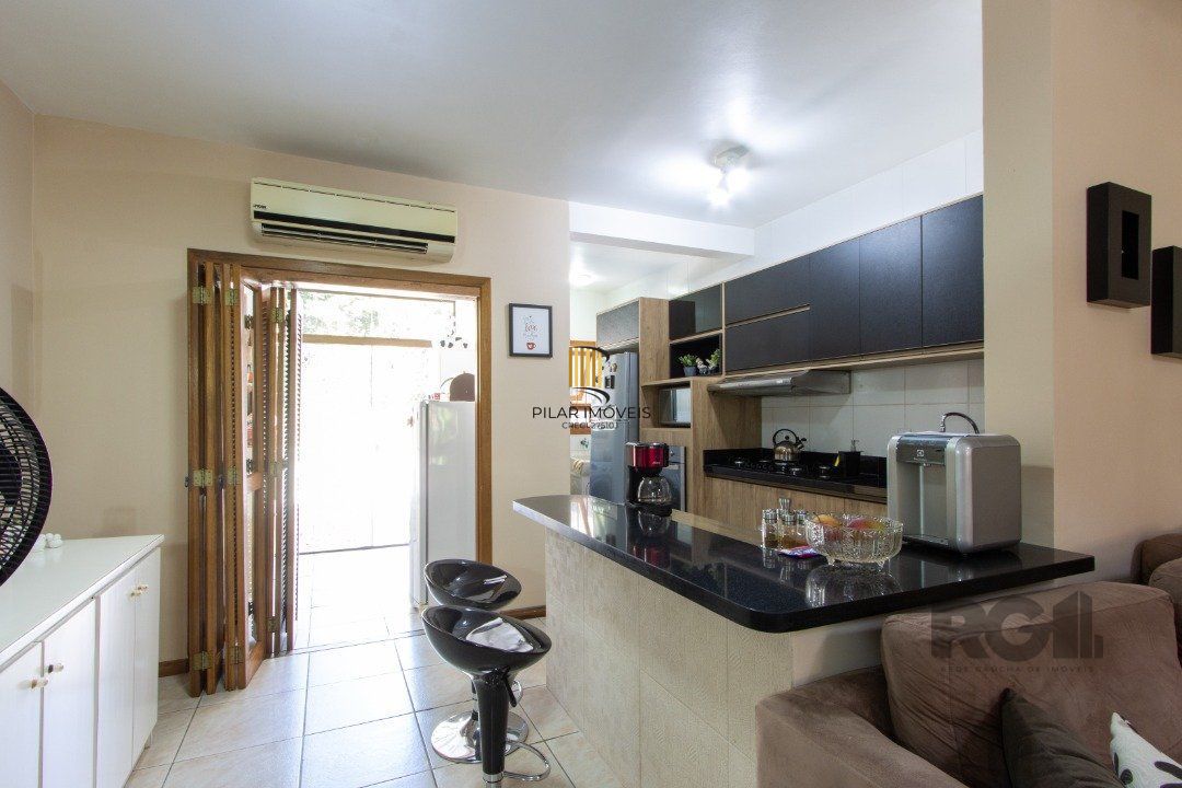 Casa 3 dormitórios no bairro Espírito Santo