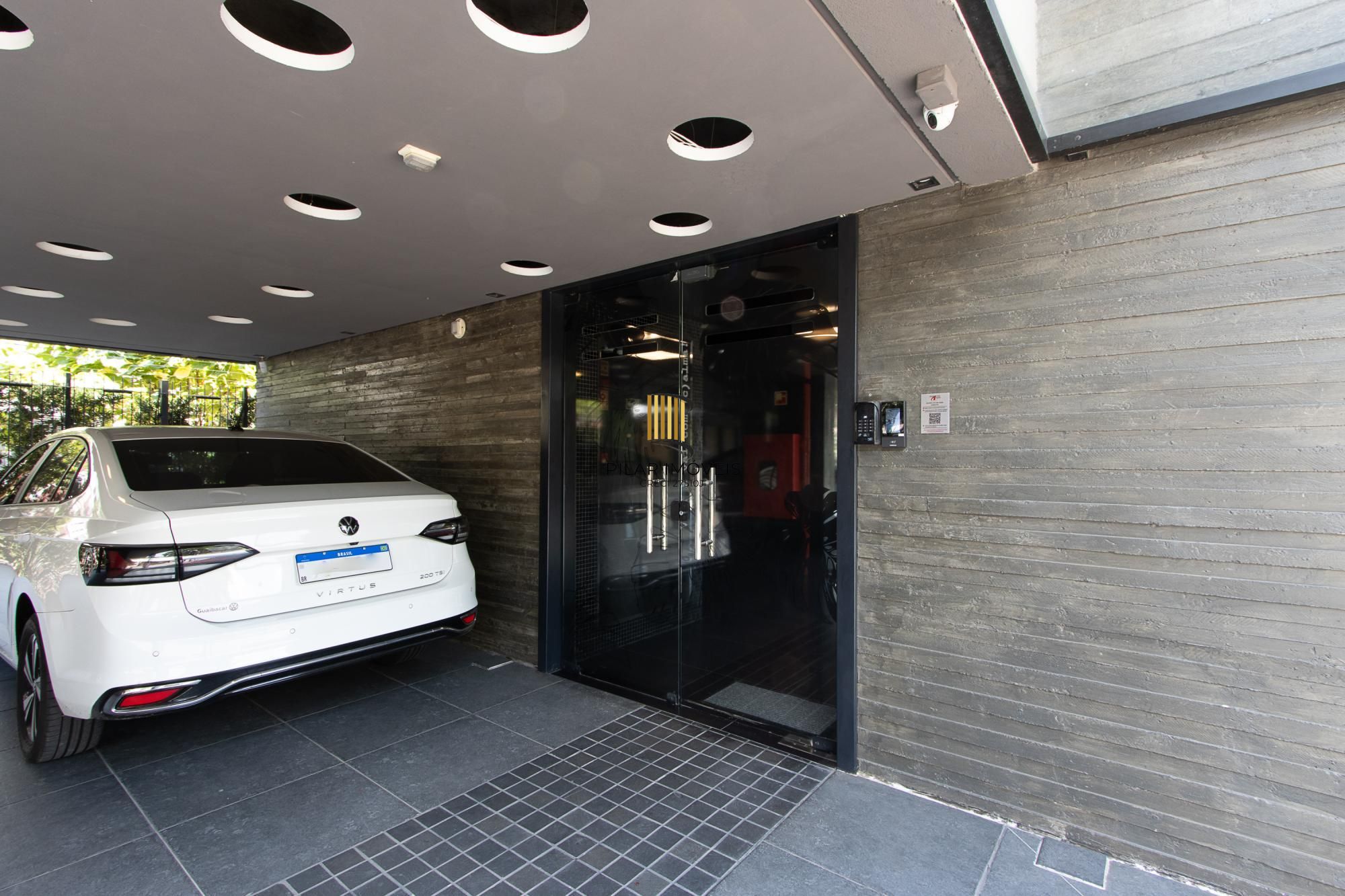 Apartamento 2 dormitórios no bairro Passo da Areia