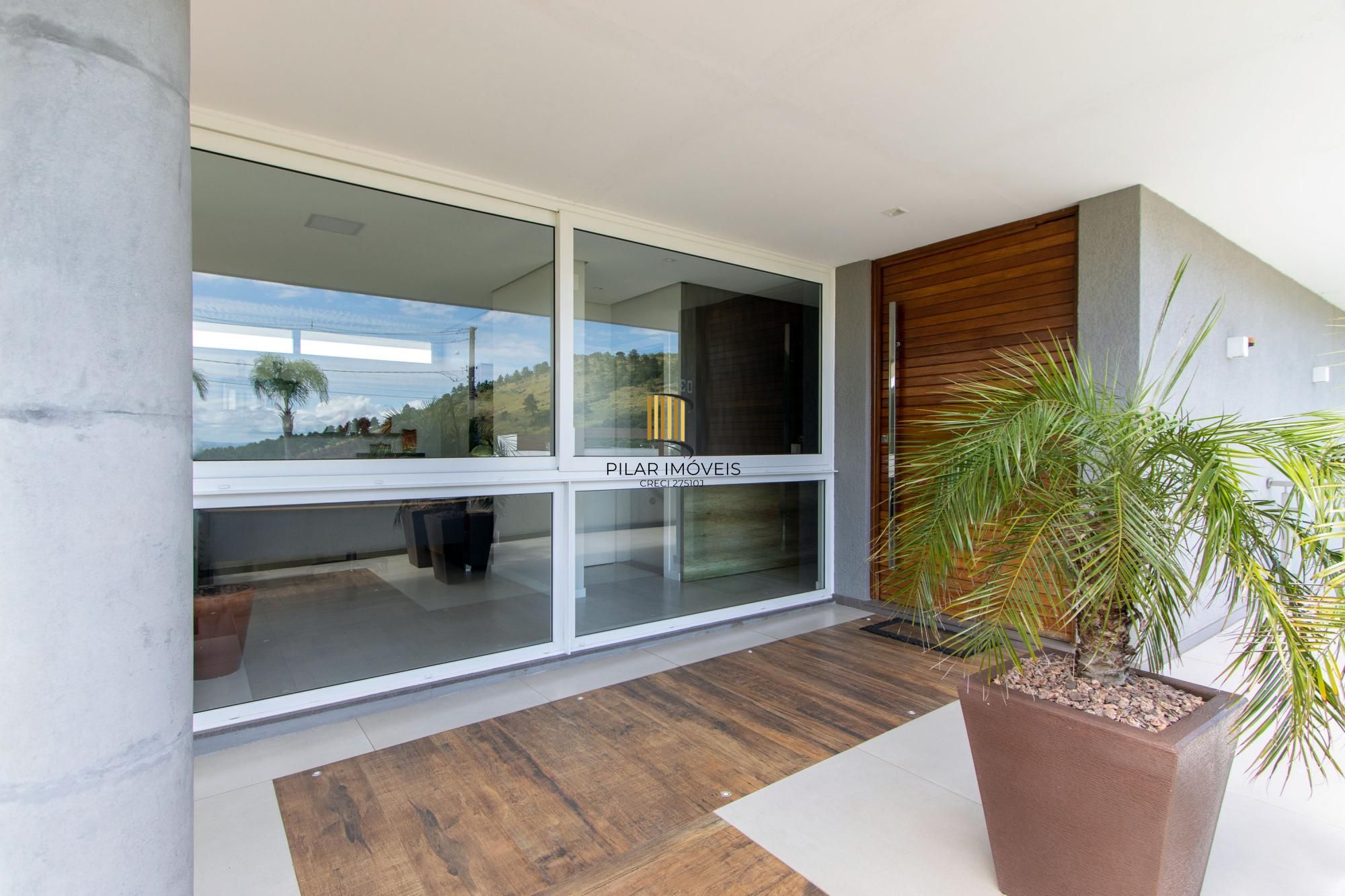 Luxuosa Casa em Condomínio de Alto Padrão com vista para Guaiba