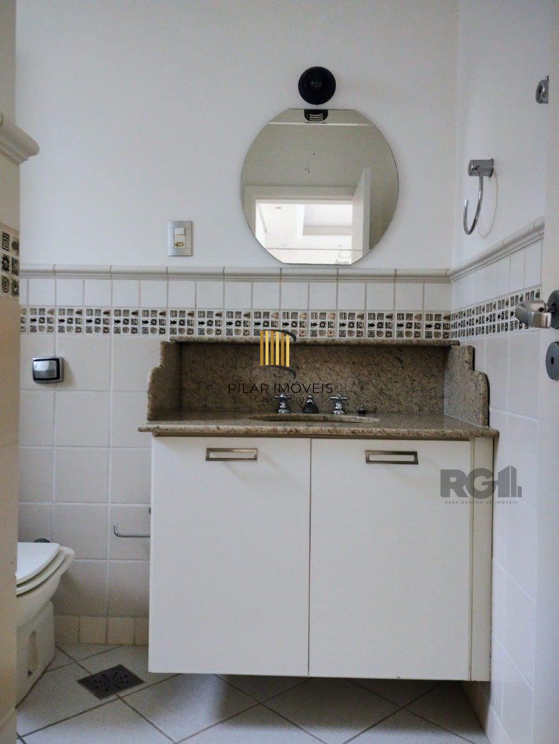 Apartamento com 40,31m², 1 quarto, totalmente reformado, na Lucas de Oliveira.