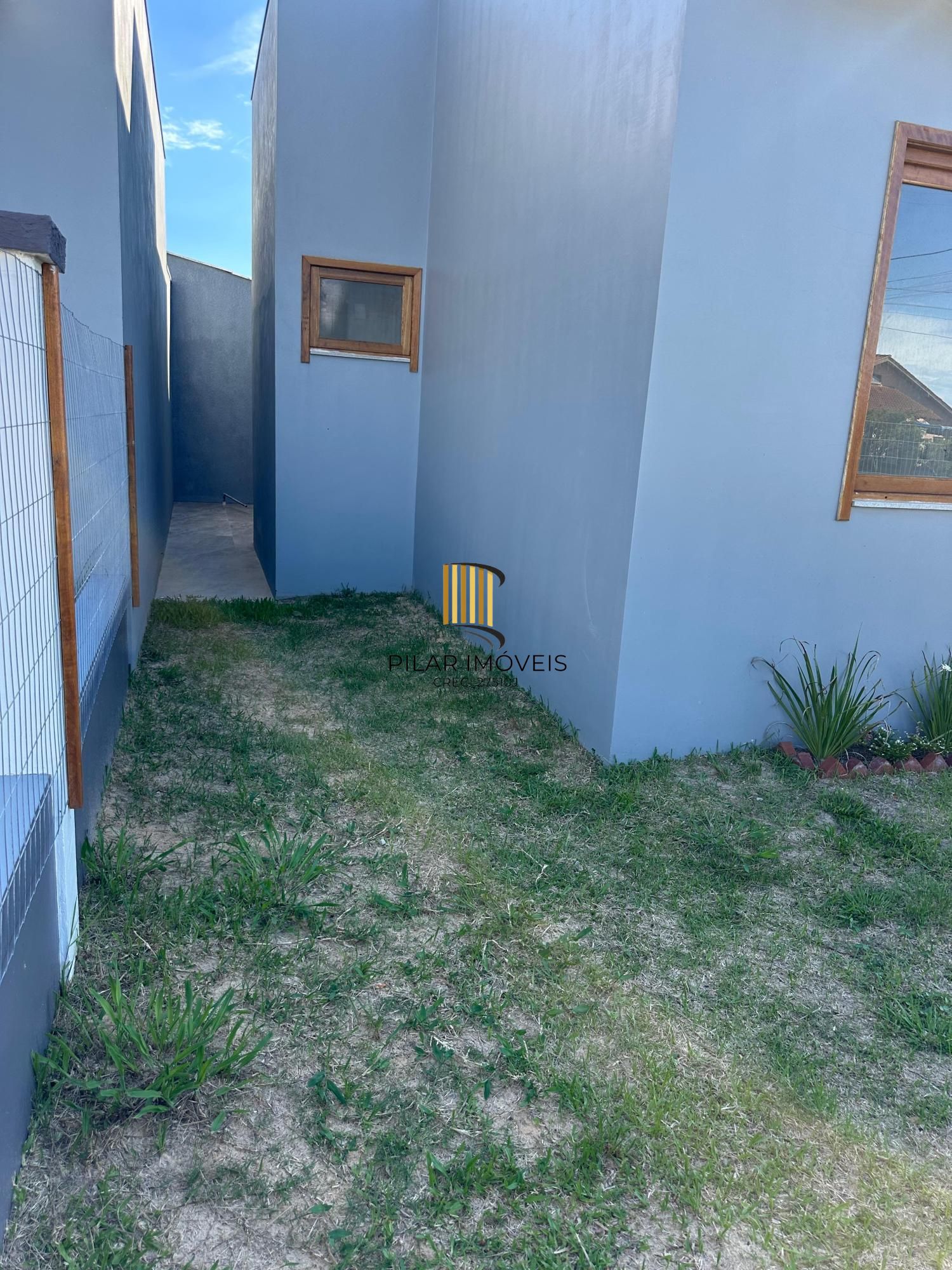 Casa 2 dormitórios no bairro Presidente