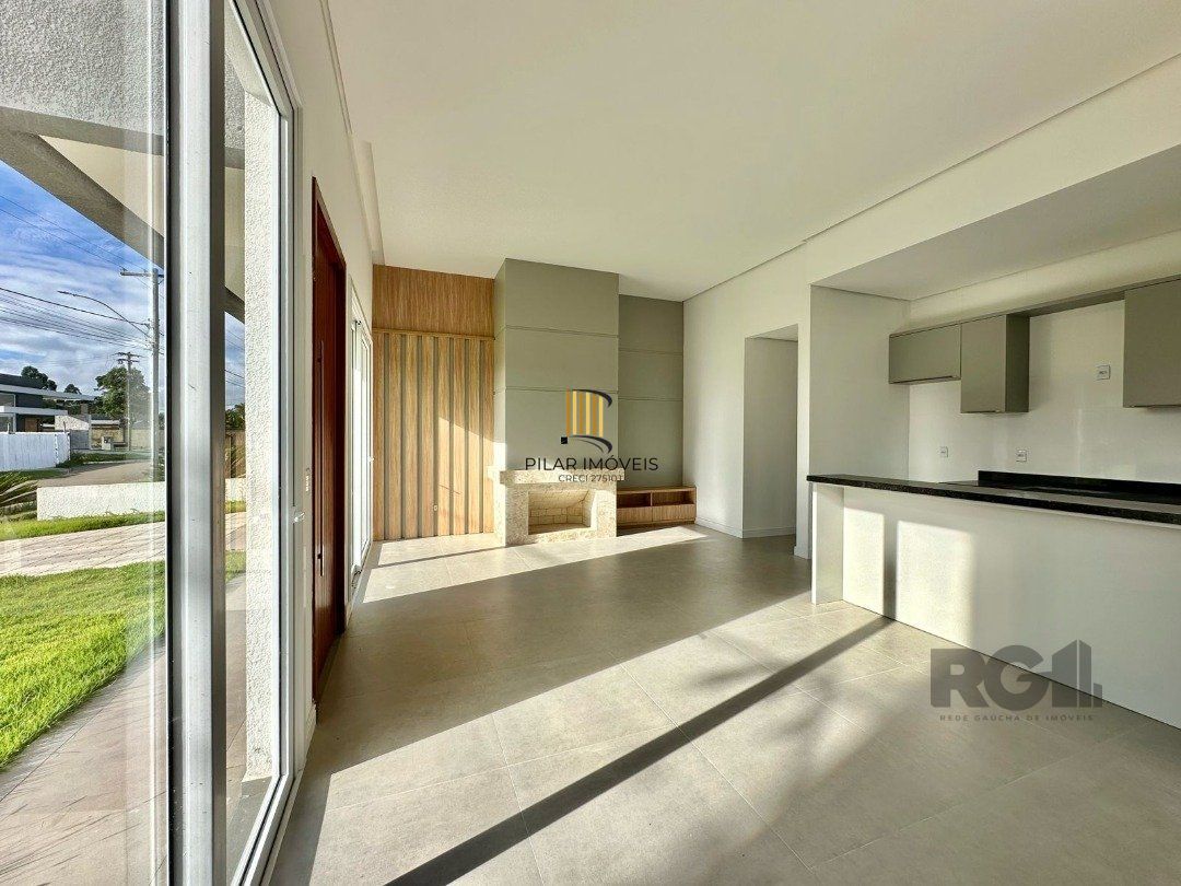 Casa de Condomínio 3 dormitórios no bairro Dubai