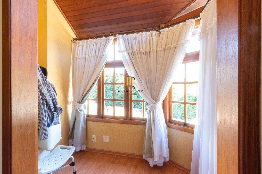Casa Condominio para Venda - 317.93m², 4 dormitórios, sendo 3 suites, 2 vagas - Vila Conceição