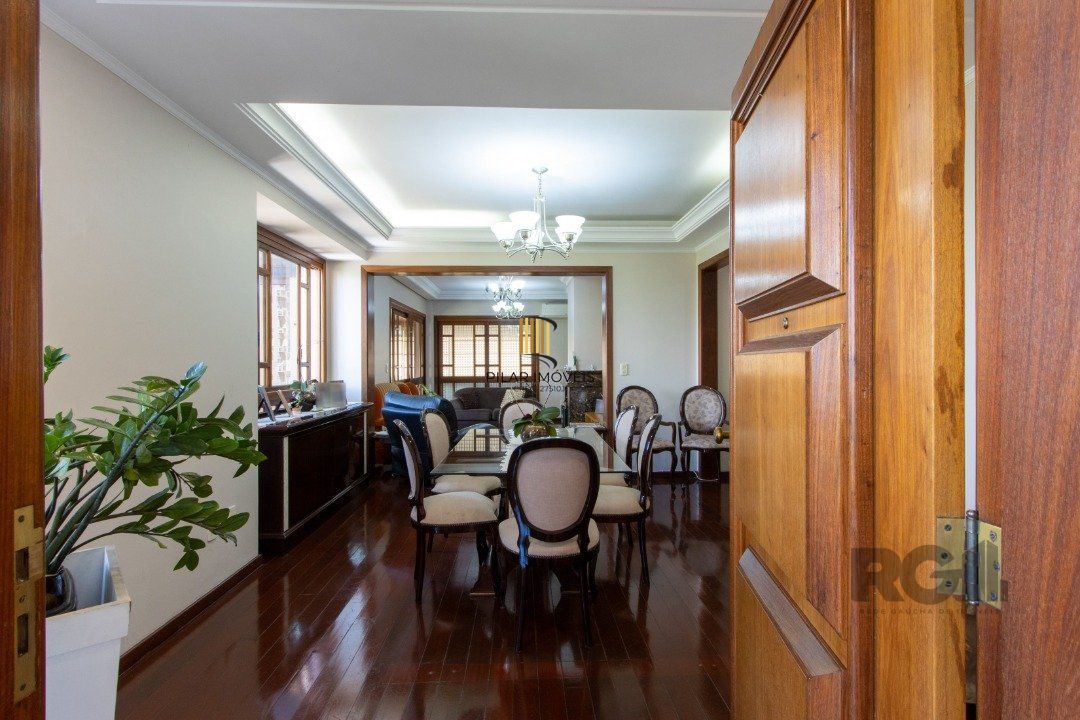Apartamento 3 dormitórios no bairro Centro