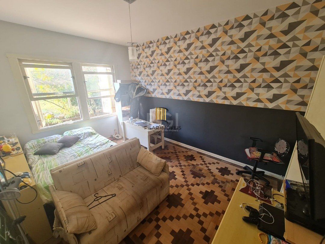 Casa para Venda - 234m², 4 dormitórios, sendo 1 suites, Vila Assunção