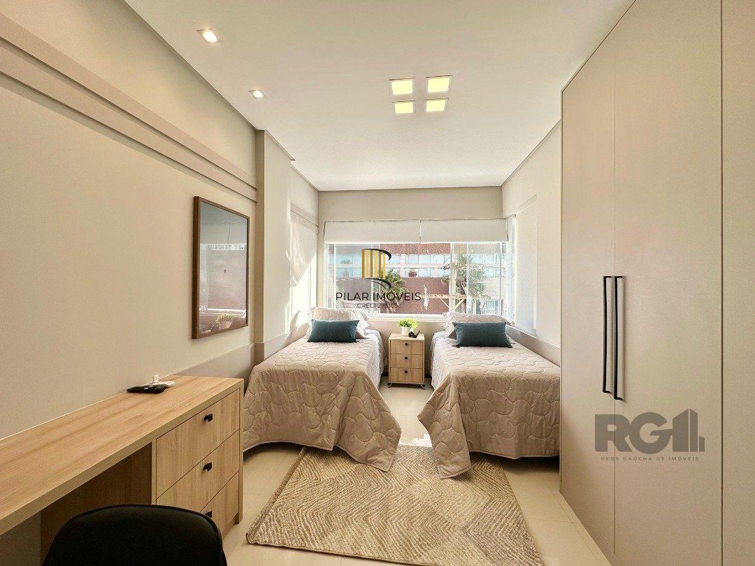 APARTAMENTO JUNTO A? BEIRA MAR  PE? NA AREIA!