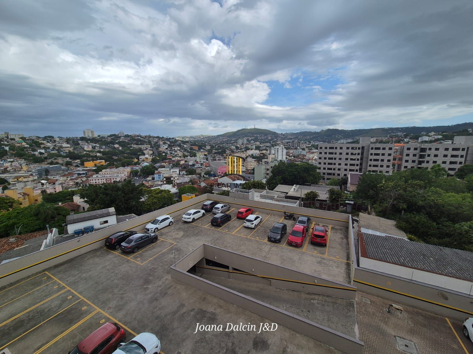 Apartamento 2 dormitórios no bairro Santa Tereza