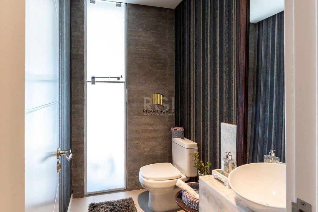 Casa Condominio para Venda - 339.3m², 4 dormitórios, sendo 4 suites, 6 vagas - Terra Ville