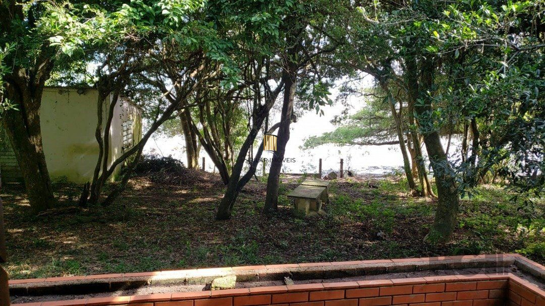 Casa 3 dormitórios no bairro Ponta Grossa
