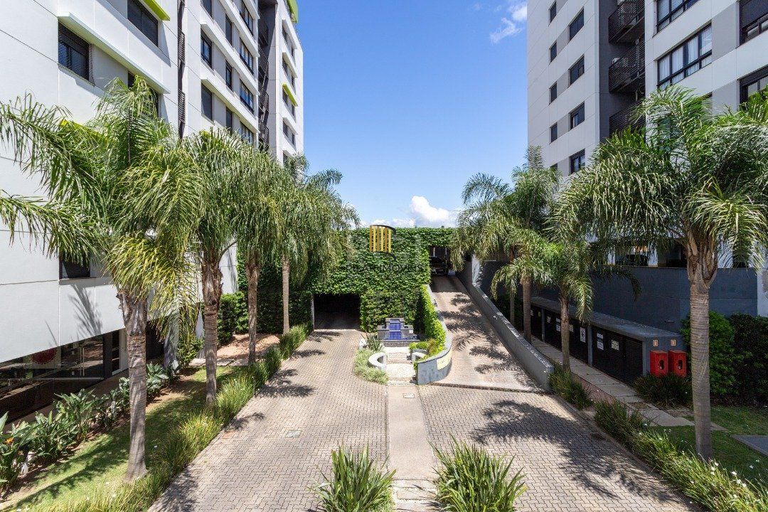 Apartamento para Venda - 85.53m², 3 dormitórios, sendo 1 suites, 2 vagas - Tristeza